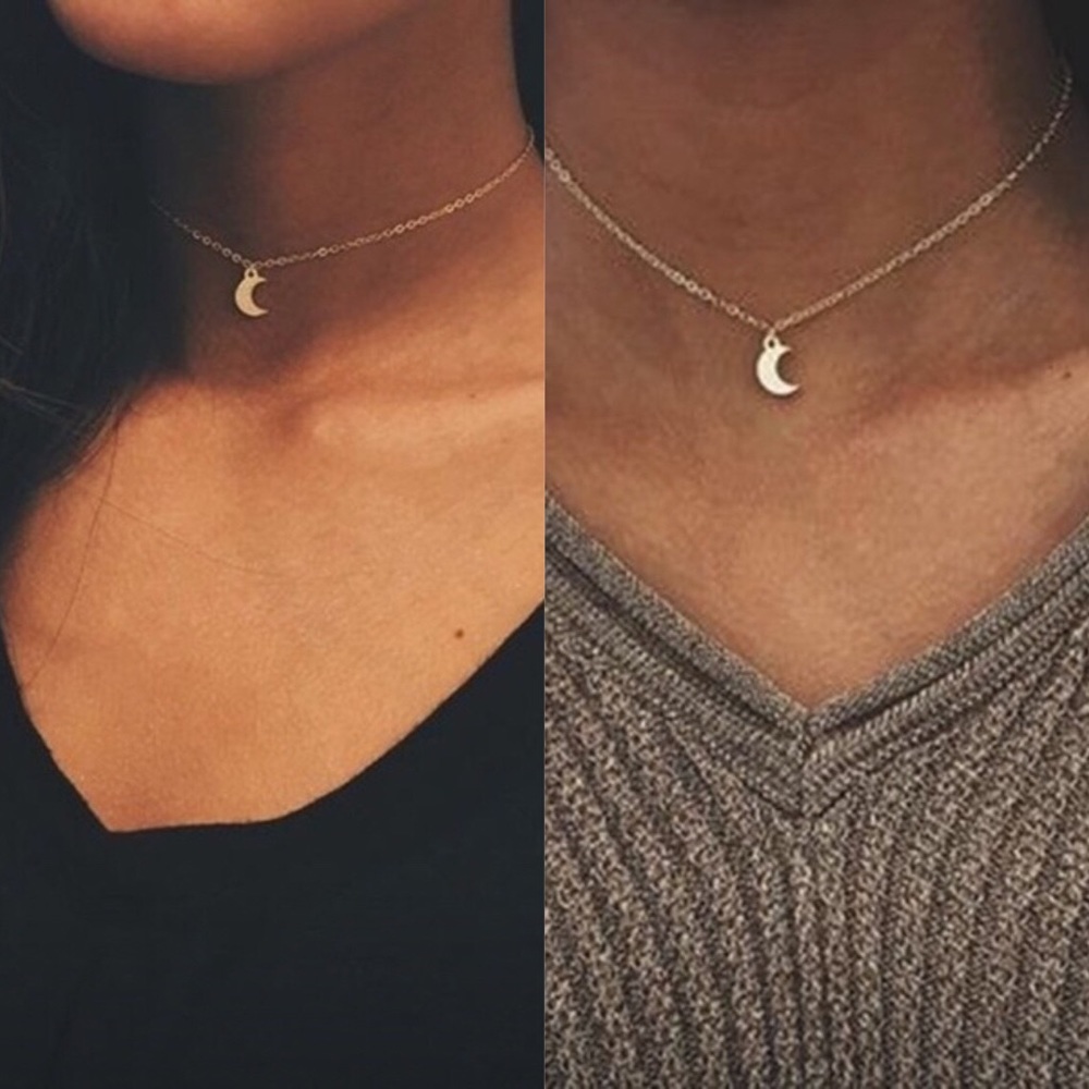 🌙Crescent moon pendent necklace🌙
